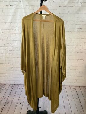 ❤️ H&M Olive Green Sheer Kimono Cardigan